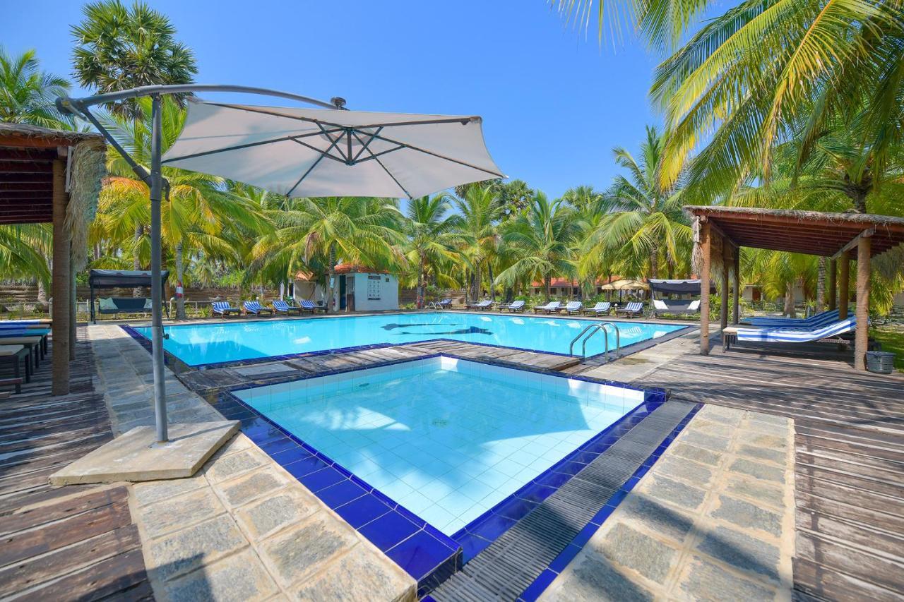 De Silva Palm Resort Калпития Экстерьер фото