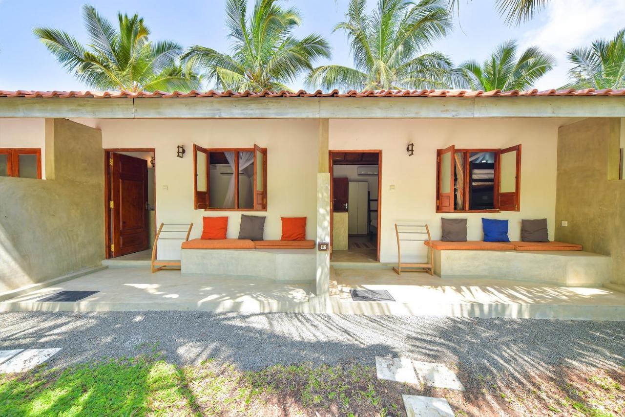 De Silva Palm Resort Калпития Экстерьер фото
